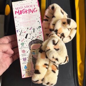 Mary Kay Kids Leopard Hairband